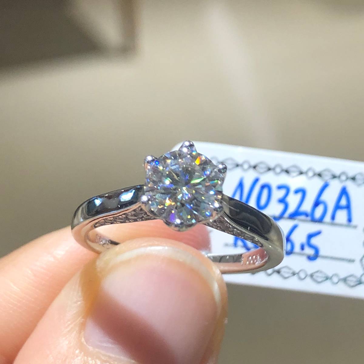 单头女戒S925银镀白金定制选款主石莫桑钻1.0ct/副石高碳钻